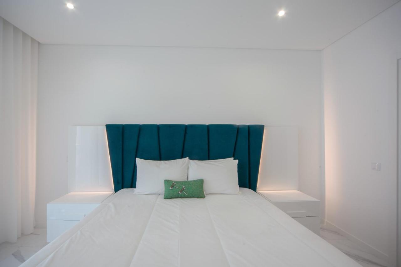 Luxury With Stunning Sea Views * Portimão