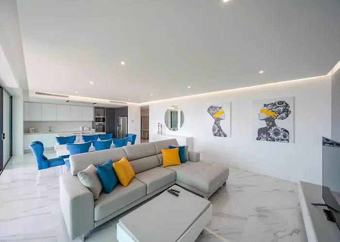 Luxury Apartments With Stunning Sea Views